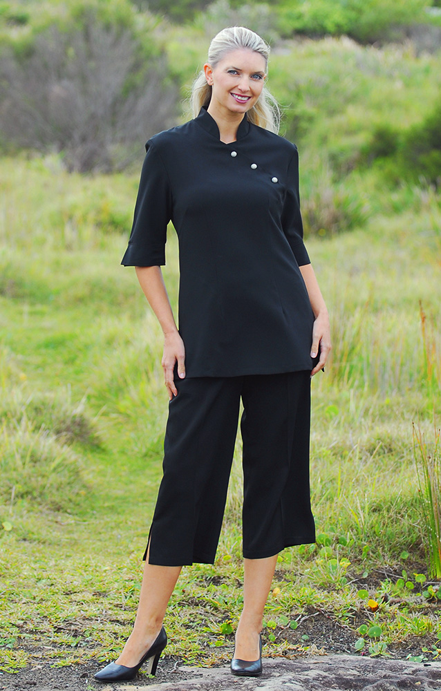 Flat Front Trousers 3/4 Length Black